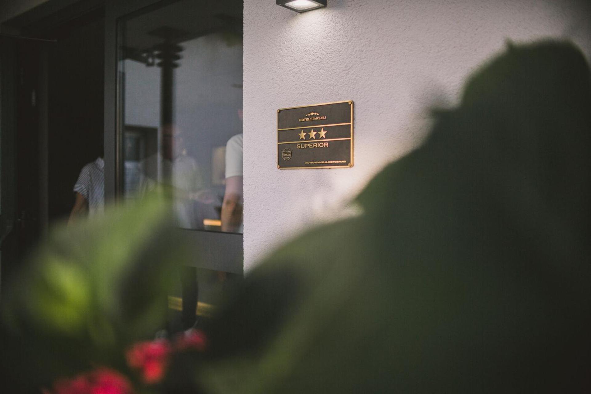 Weingut Gehlen-Cornelius Hotel Brauneberg Exterior photo